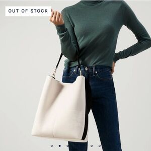 Rothy's Bucket Bag in Merino Pearl NWT